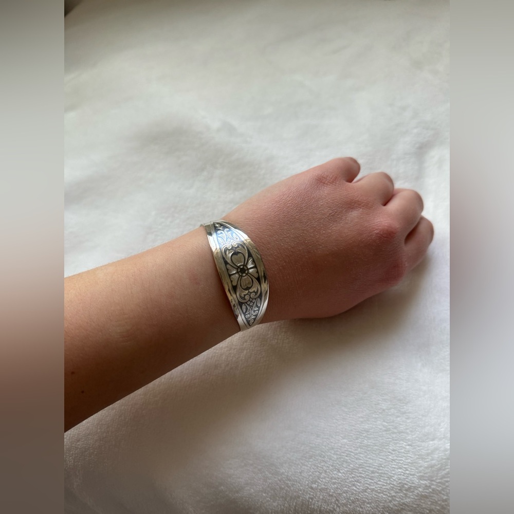 Hand-Engraved Floral Silver Cuff Bracelet - Women's Jewelry
